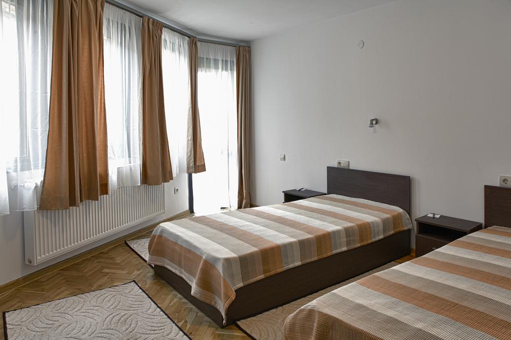 Pepi Guest House Велико-Тырново Экстерьер фото